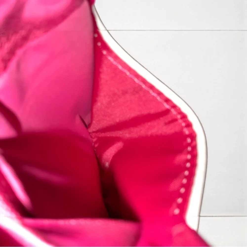 Lululemon True Identity Card Case - Retail $28 - Picture 4 of 6